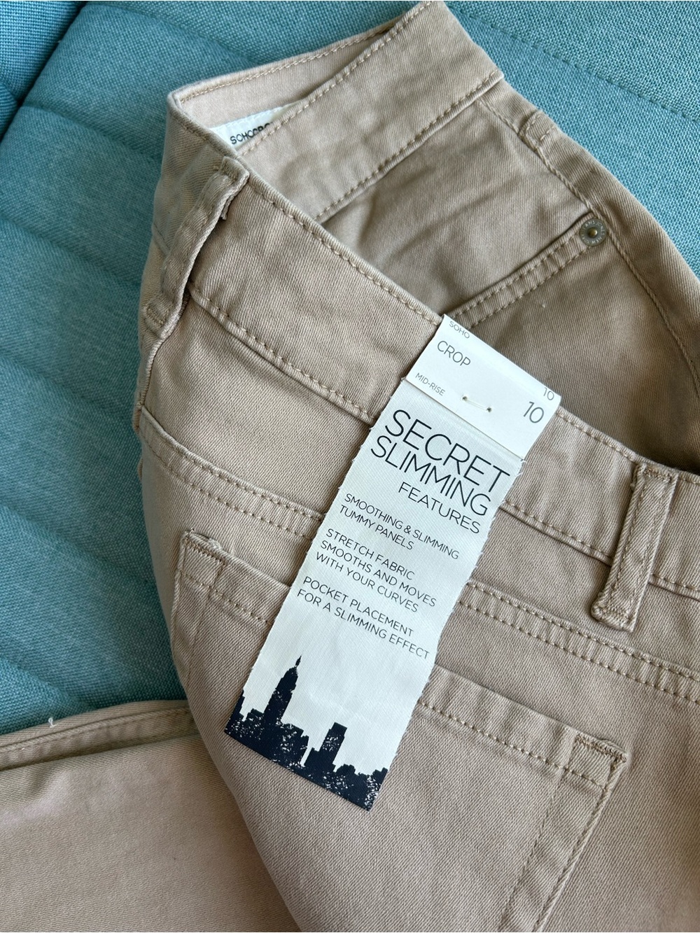 Jones New York Beige Crop Capris